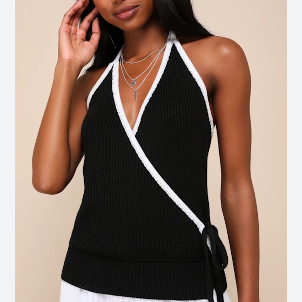 Lulu's Black and White Knit Top
